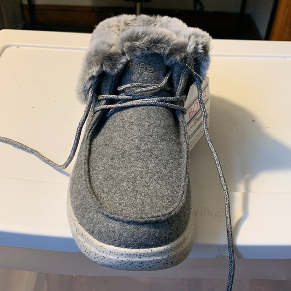 Bobs from Sketchers Chukka Boots - Picture 4 of 6